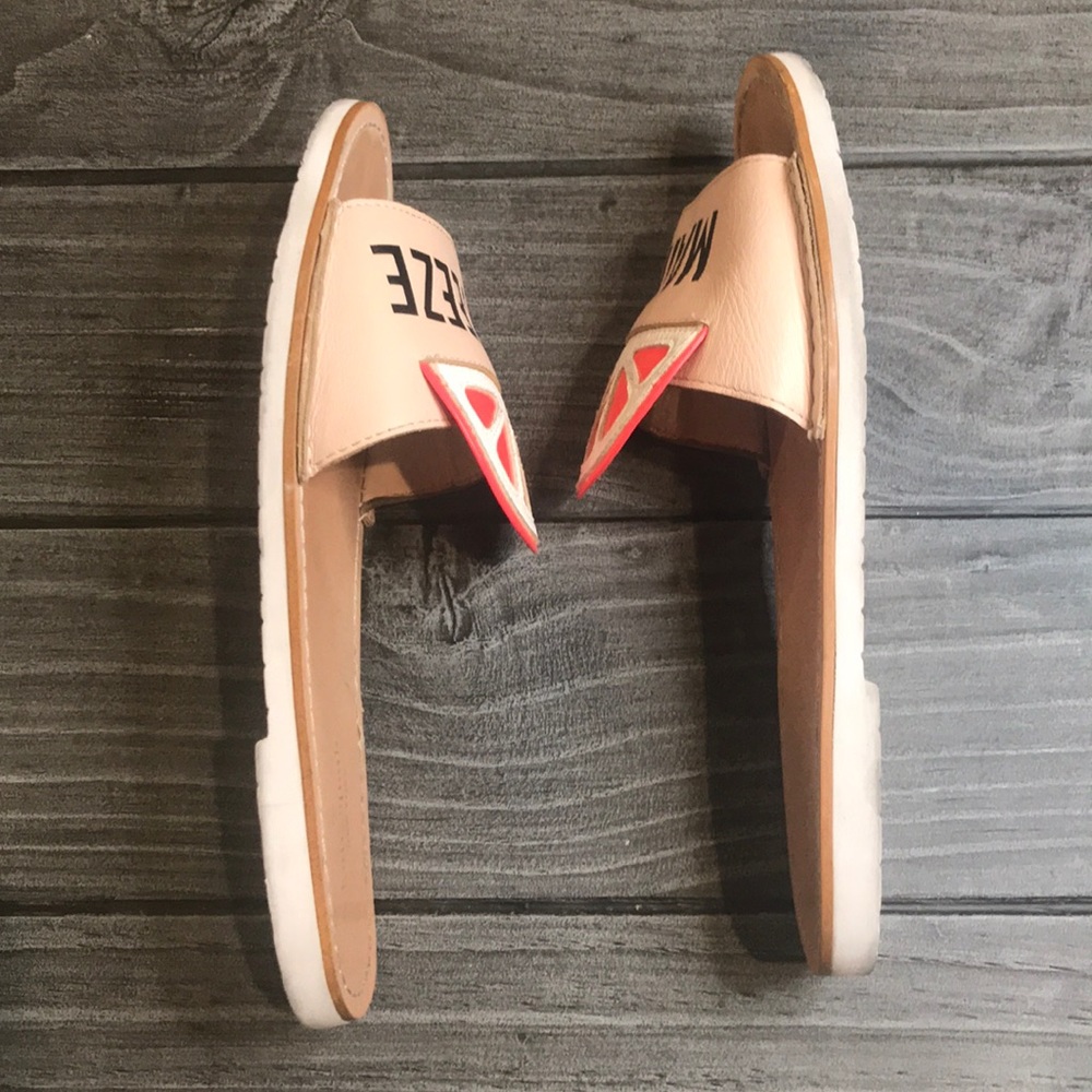 Main Squeeze Citrus Wedge Leather Slide Sandals - Picture 3 of 3